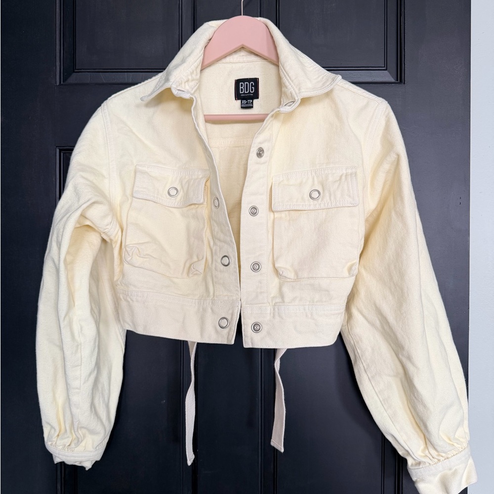 BDG Off-White Cropped Jean Jacket